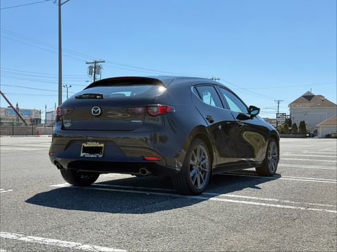 Used 2020 MAZDA MAZDA3 AWD Hatchback image 8