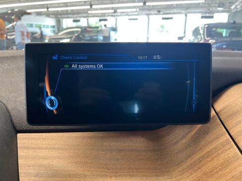 Used 2014 BMW i3 w/ Range Extender RWD image 15