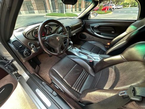 Used 2004 Porsche Boxster S image 9