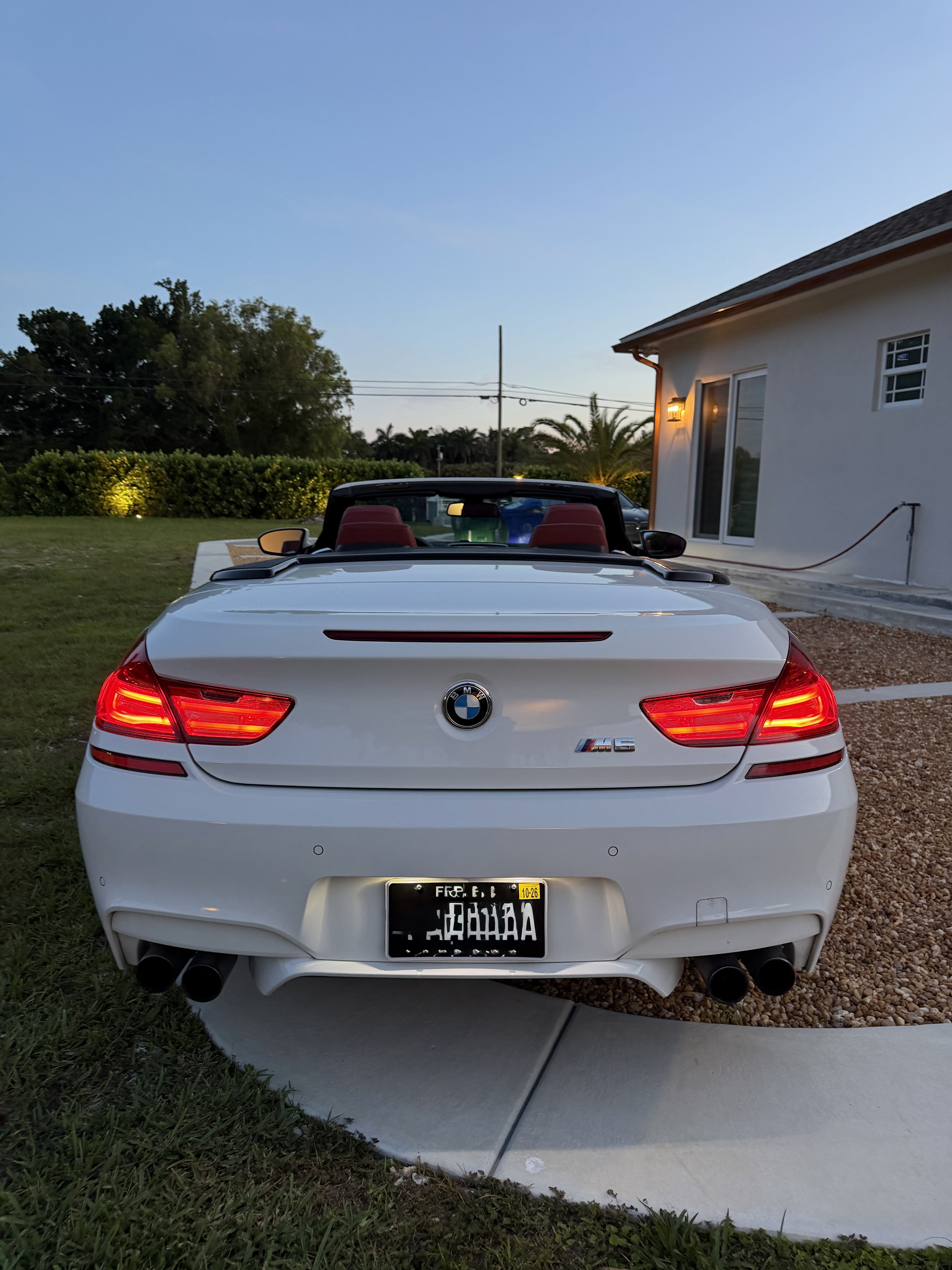 Used 2014 BMW M6 Convertible RWD image 31