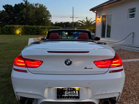 Used 2014 BMW M6 Convertible image 31