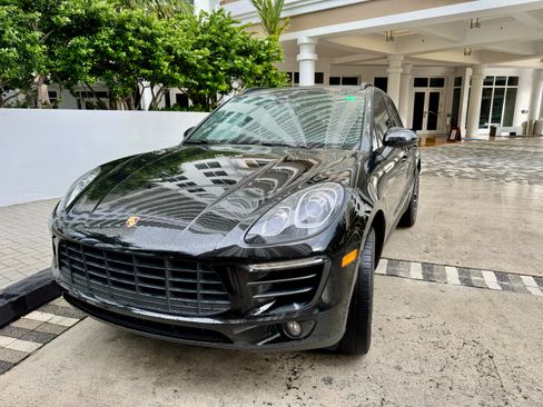 Used 2018 Porsche Macan S w/ Premium Package Plus AWD/4WD image 8