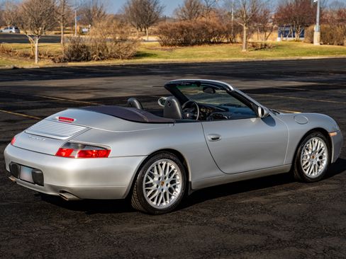 Used 2000 Porsche 911 Carrera 4 image 5