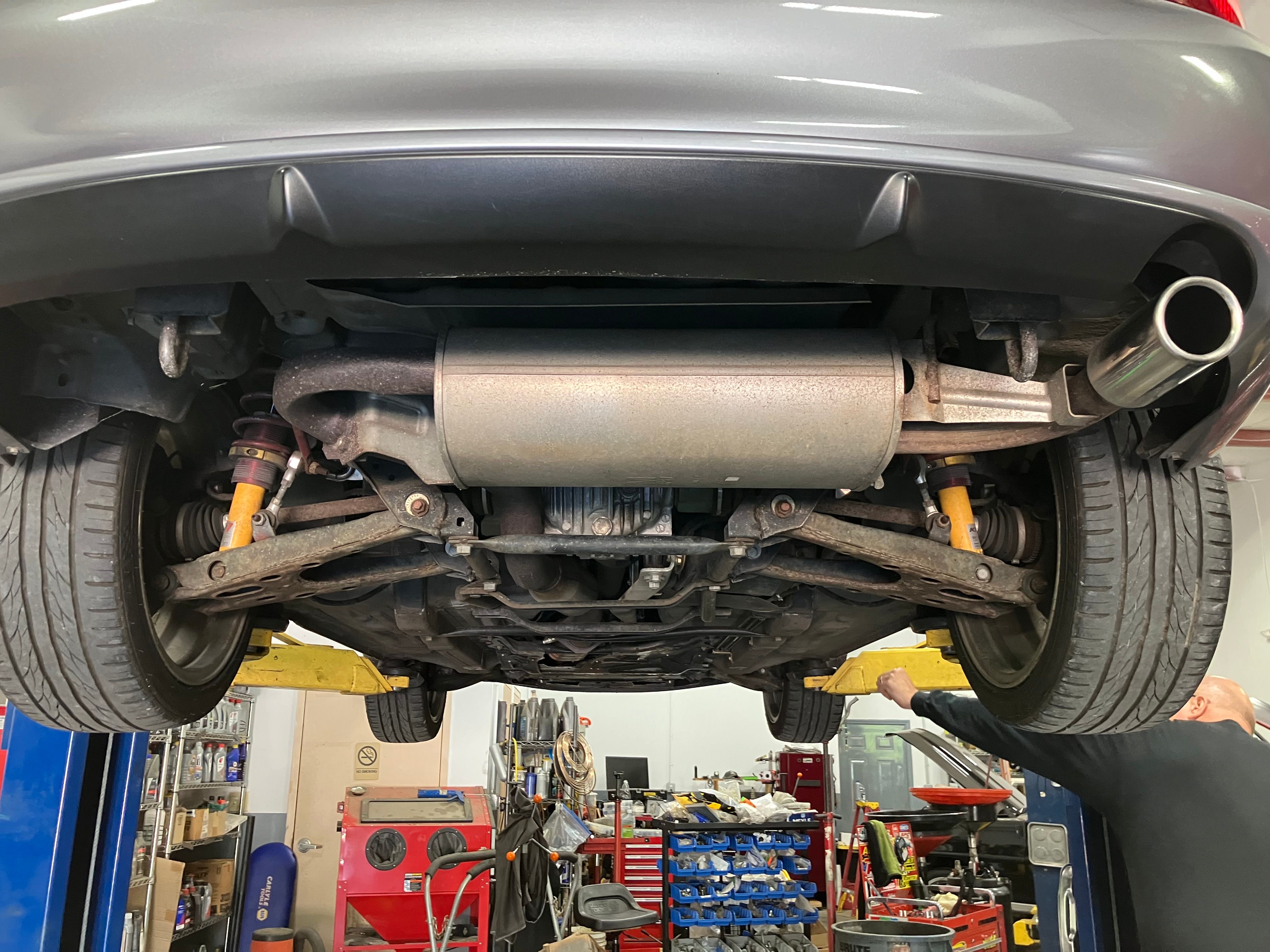 Used 2004 MAZDA MX-5 Miata MAZDASPEED w/ Grand Touring Pkg RWD image 5