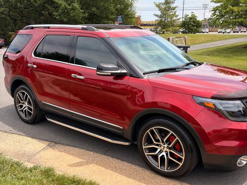 Used 2013 Ford Explorer XLT AWD/4WD image 1