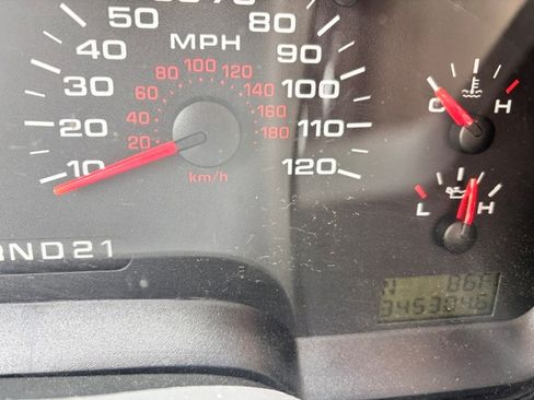 Used 2007 Ford F150 XLT RWD image 13