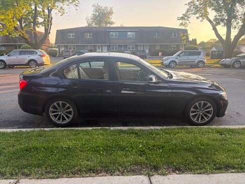 Used 2016 BMW 320i xDrive Sedan AWD/4WD image 6