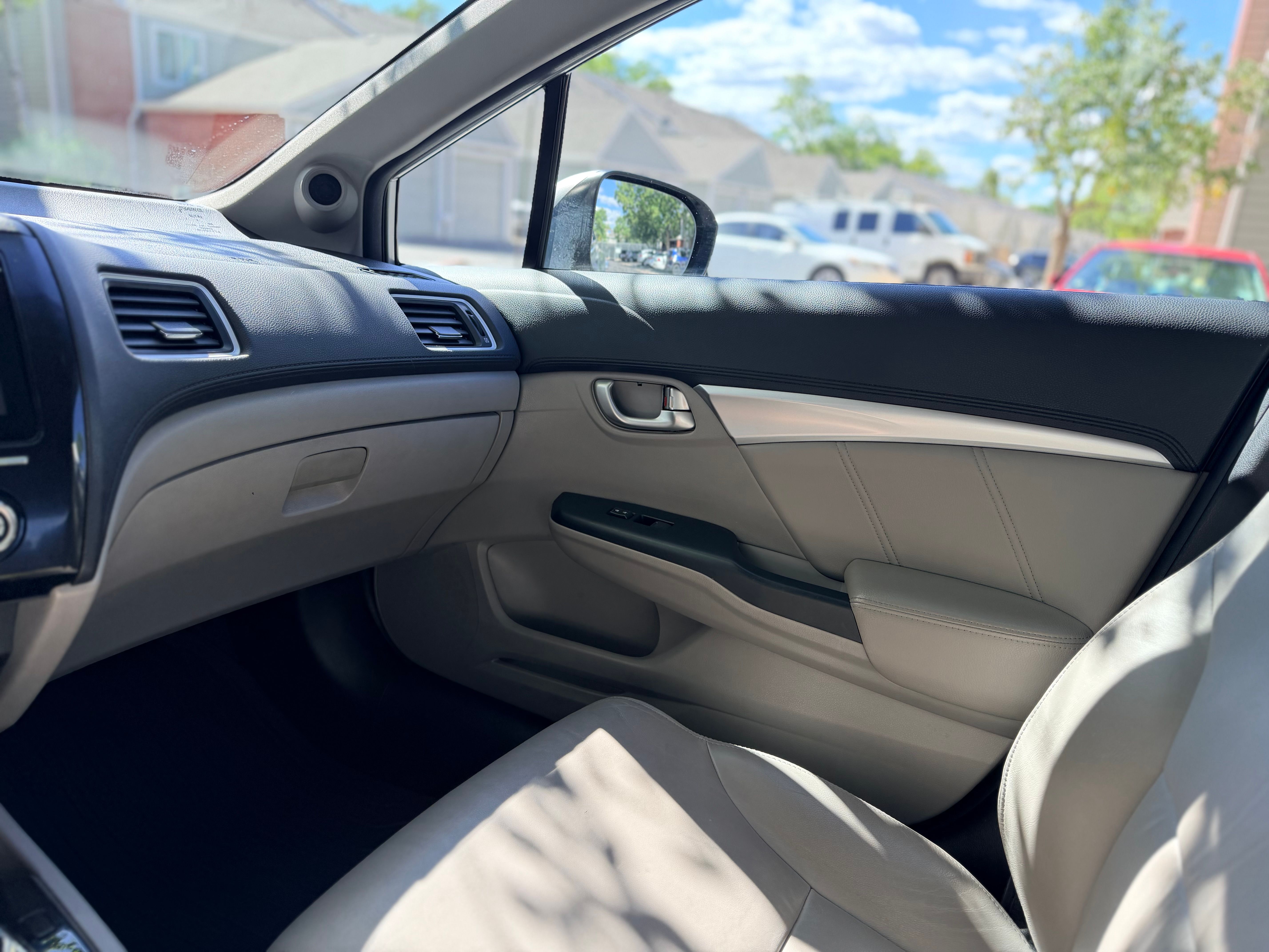 Used 2014 Honda Civic EX-L image 6