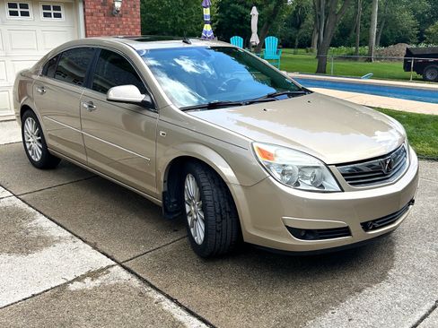 Used 2007 Saturn Aura XR w/ Premium Trim Pkg FWD image 1