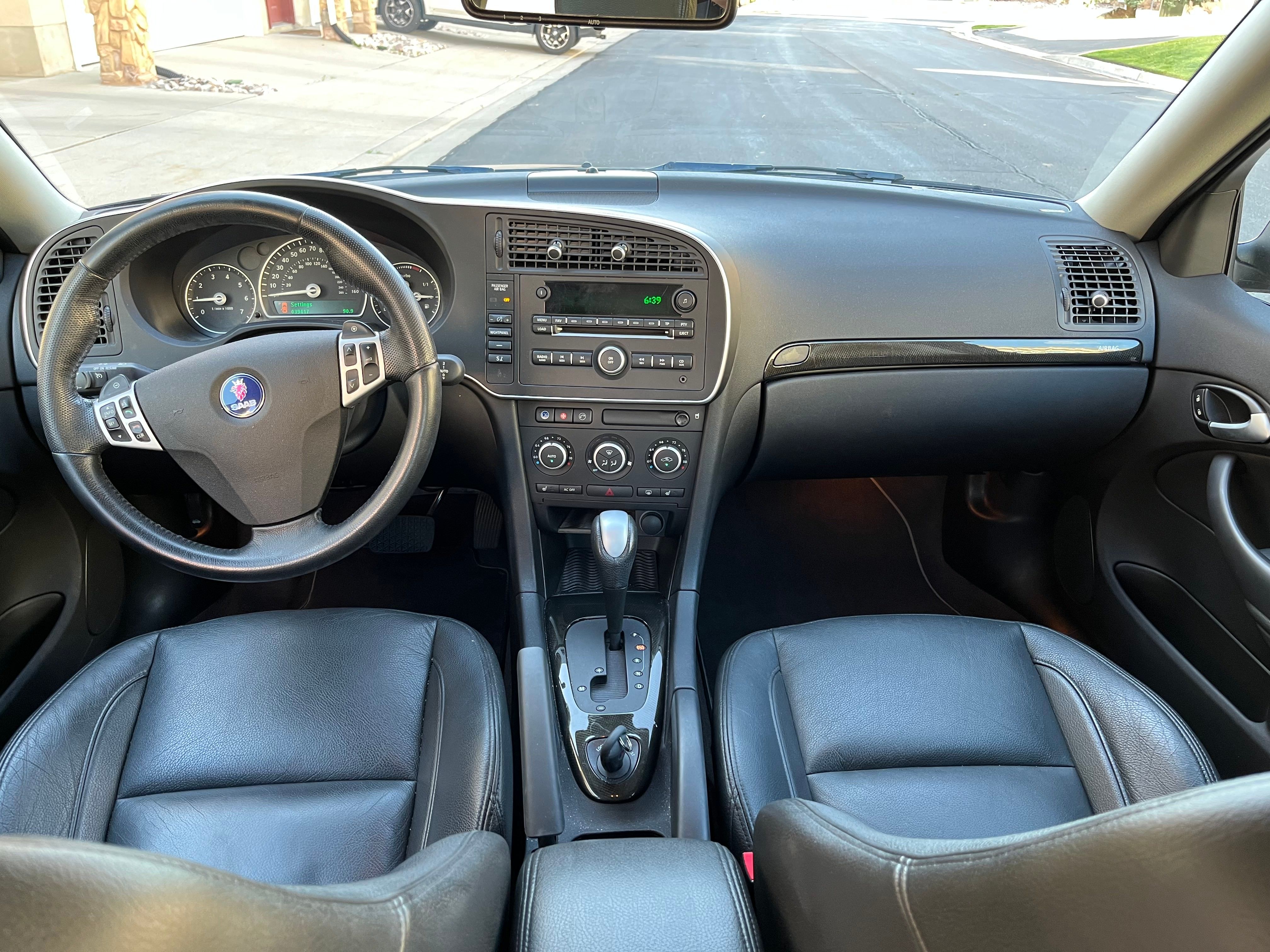 Used 2010 Saab 9-3 Aero w/ Aero Premium Package AWD/4WD image 20