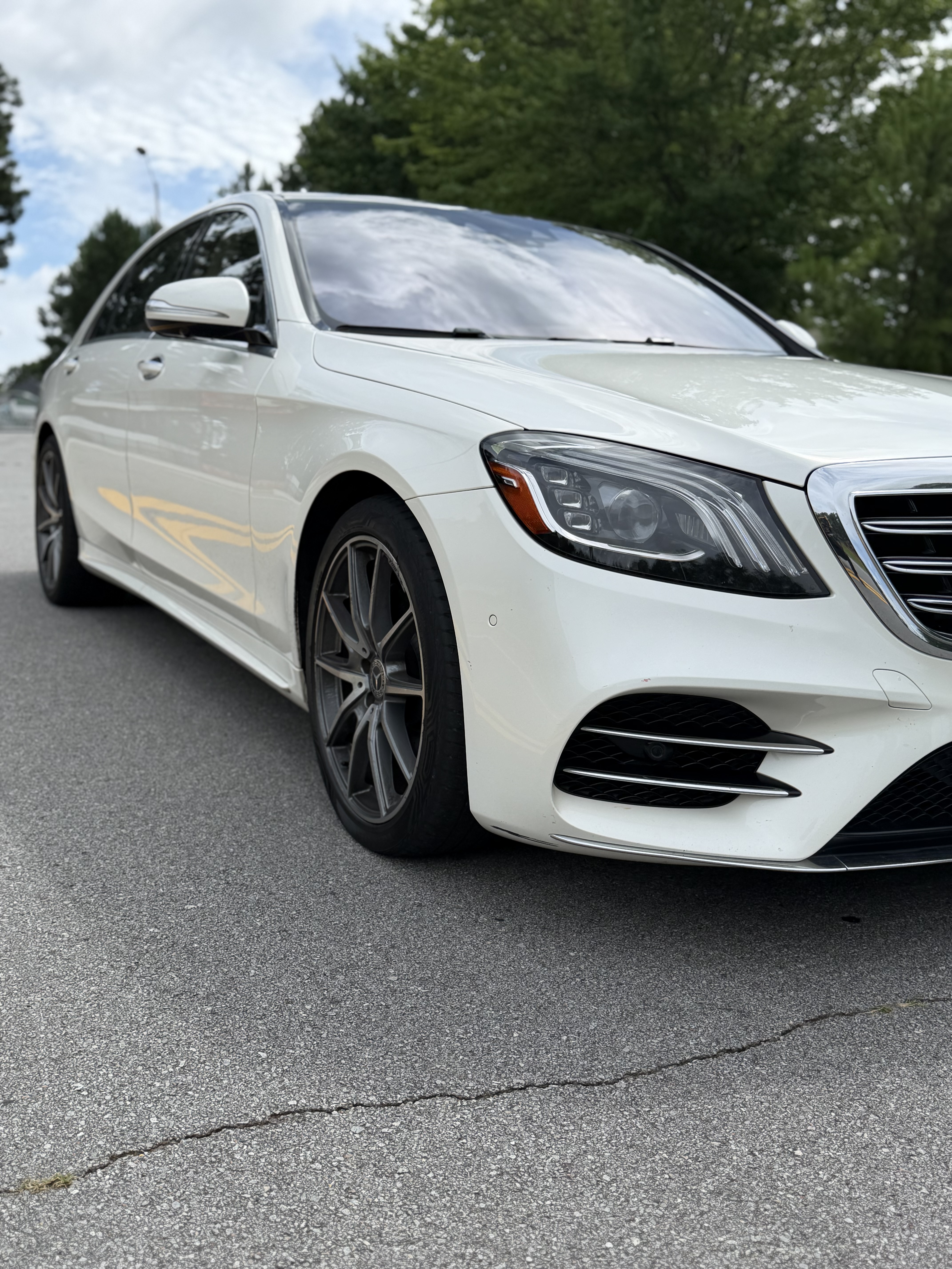Used 2018 Mercedes-Benz S 560 Sedan image 5