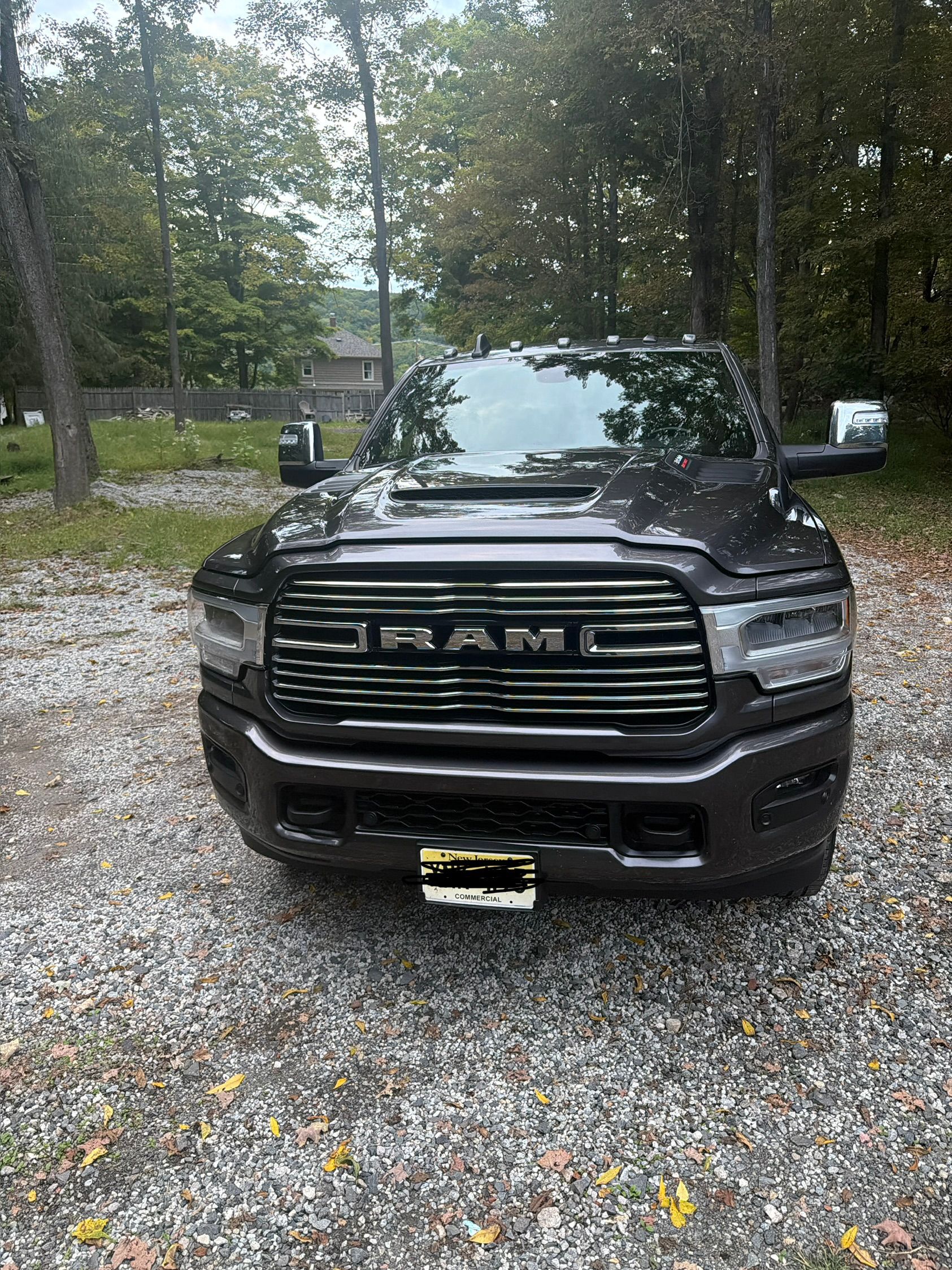 Used 2023 RAM 3500 Laramie AWD/4WD image 1