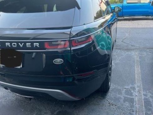 Used 2019 Land Rover Range Rover Velar S image 22