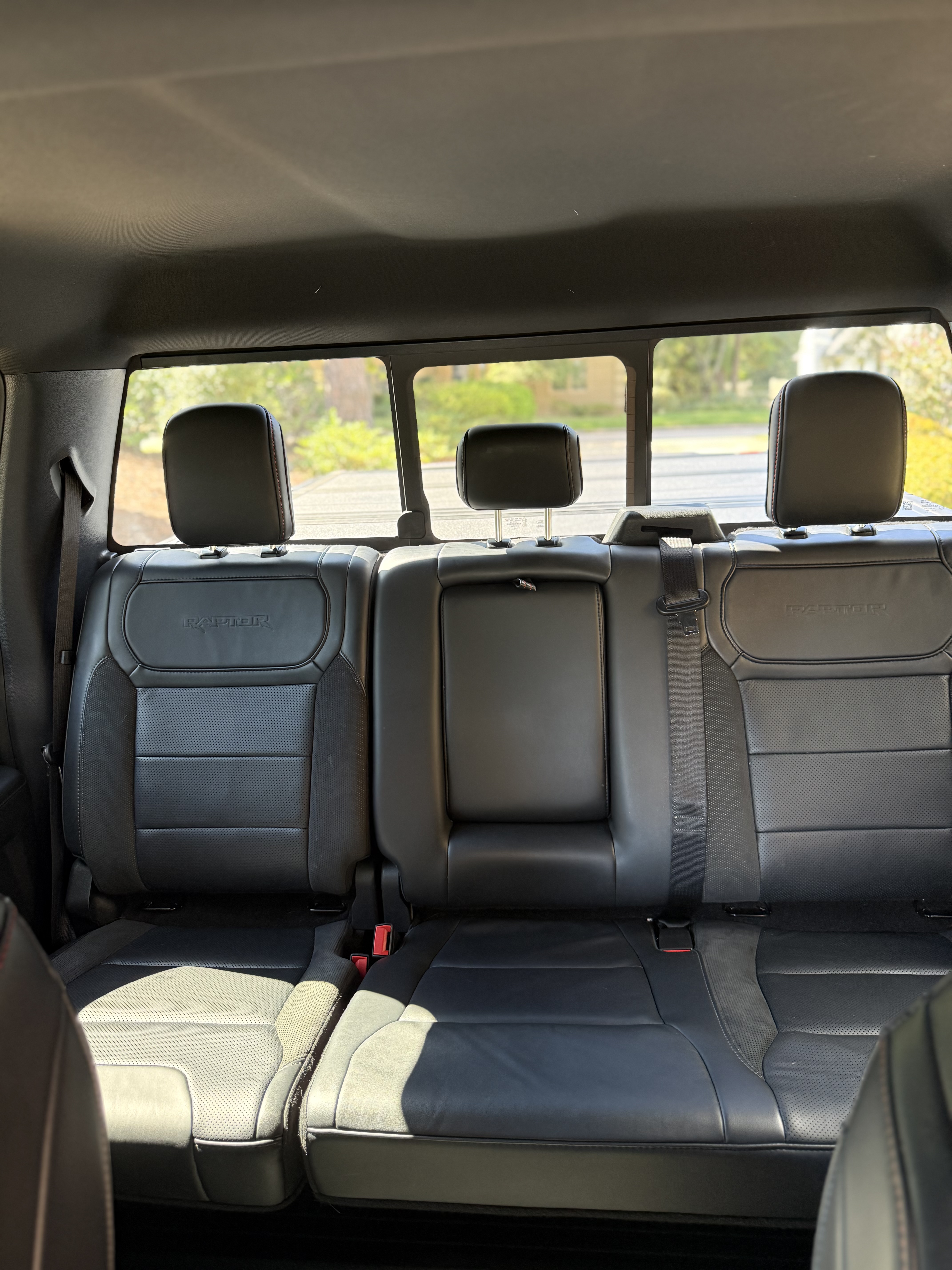 Used 2025 Ford F150 Raptor AWD/4WD image 13