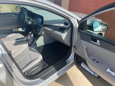 Used 2016 Hyundai Sonata SE image 10