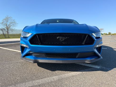 Used 2019 Ford Mustang GT Premium w/ GT Performance Package RWD image 4