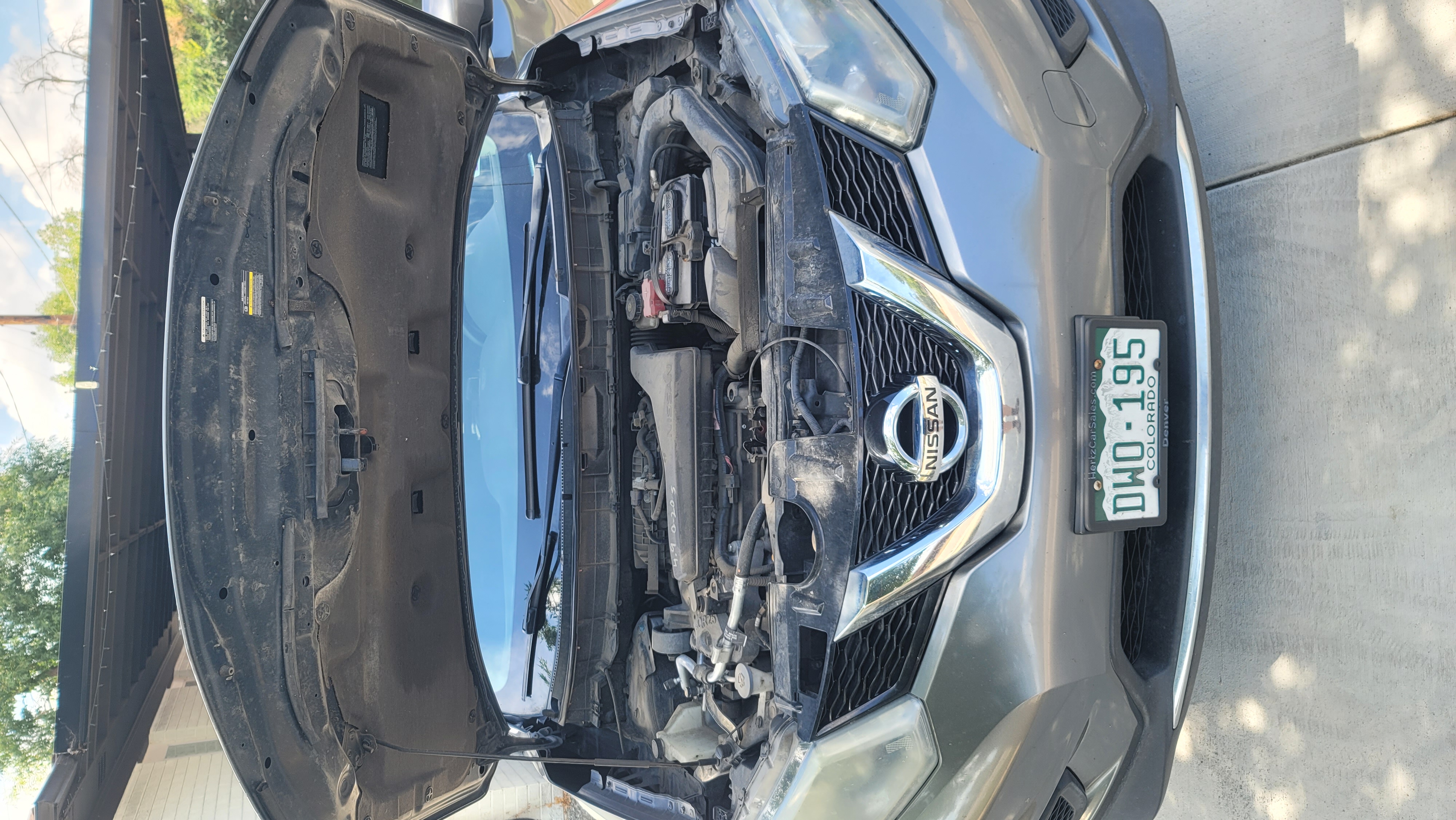 Used 2016 Nissan Rogue S AWD/4WD image 10