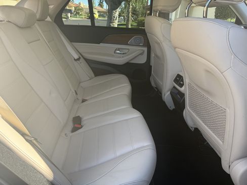 Used 2021 Mercedes-Benz GLE 350 image 8