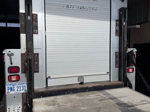 Used 2015 Ford F450 XL w/ Power Equipment Group image 9