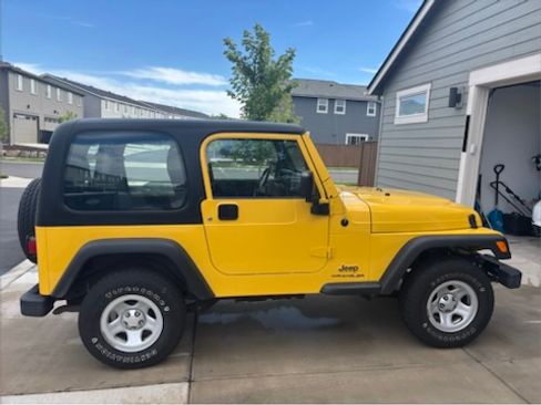 Used 2003 Jeep Wrangler SE AWD/4WD image 2