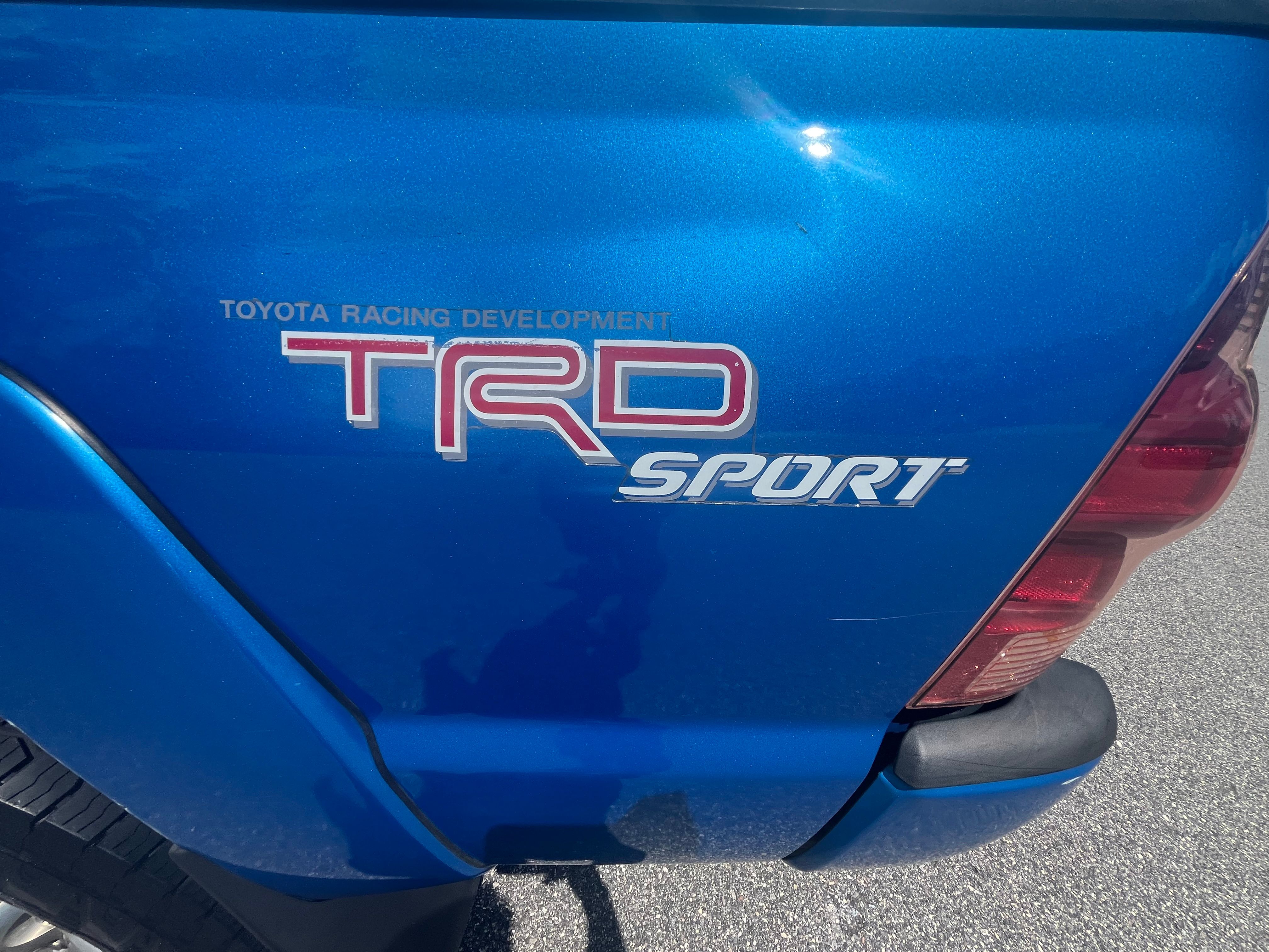 Used 2008 Toyota Tacoma PreRunner w/ TRD Sport Pkg #2 RWD image 9