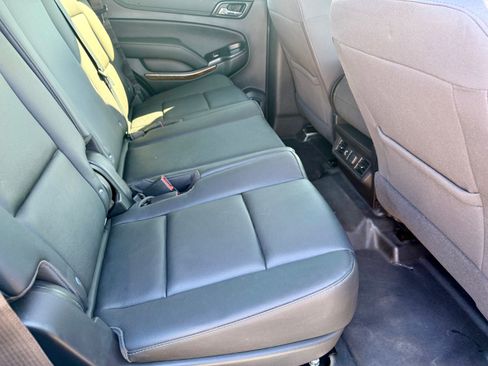 Used 2020 Chevrolet Tahoe 2WD w/ Remote Keyless Entry Package image 11