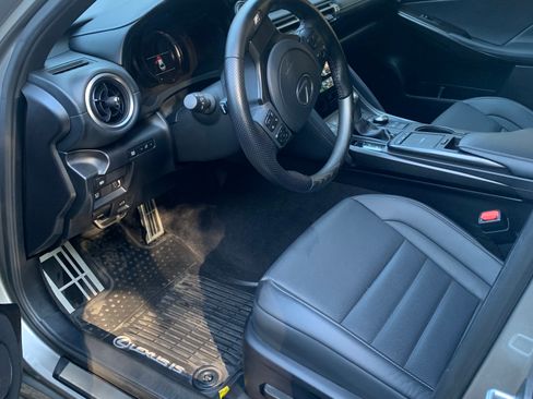 Used 2021 Lexus IS 350 F Sport w/ Dynamic Handling Package image 22