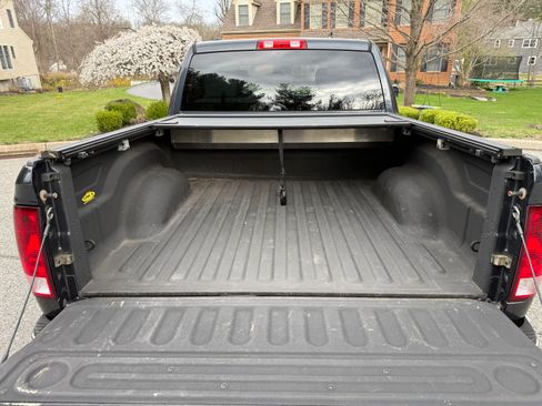 Used 2014 RAM 1500 Express image 8