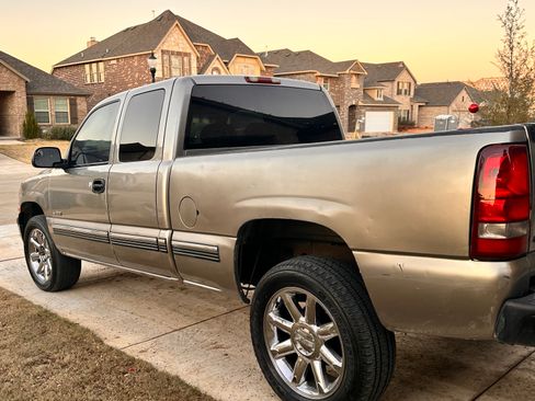 Used 2002 Chevrolet Silverado 1500 LS image 8