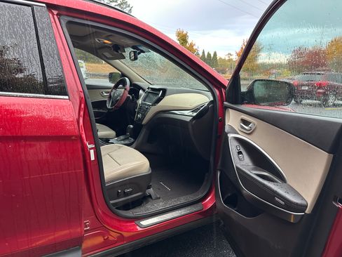 Used 2017 Hyundai Santa Fe Sport w/ 2.4L Tech Package 04 image 11