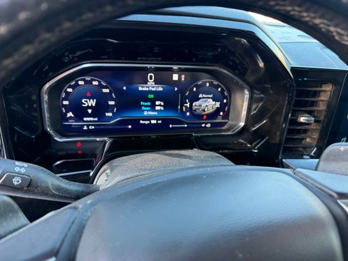 Used 2022 Chevrolet Silverado 1500 High Country w/ Z71 Off-Road Package image 12