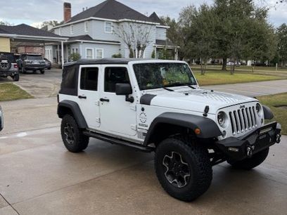 Used 2018 Jeep Wrangler Unlimited Sport w/ Connectivity Group
