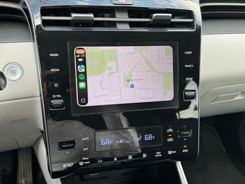 Used 2022 Hyundai Tucson Blue image 17