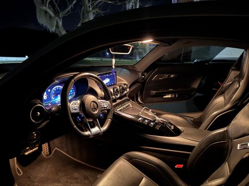 Used 2020 Mercedes-Benz AMG GT Coupe image 8