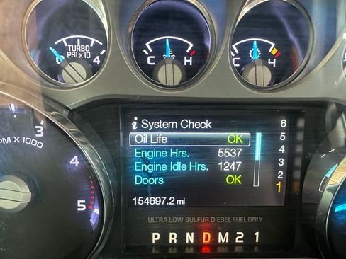 Used 2014 Ford F250 Lariat w/ Lariat Interior Package image 10