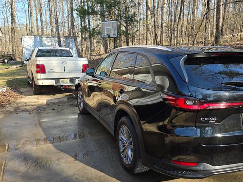 Used 2024 MAZDA CX-90 3.3 Turbo w/ Preferred Plus image 5