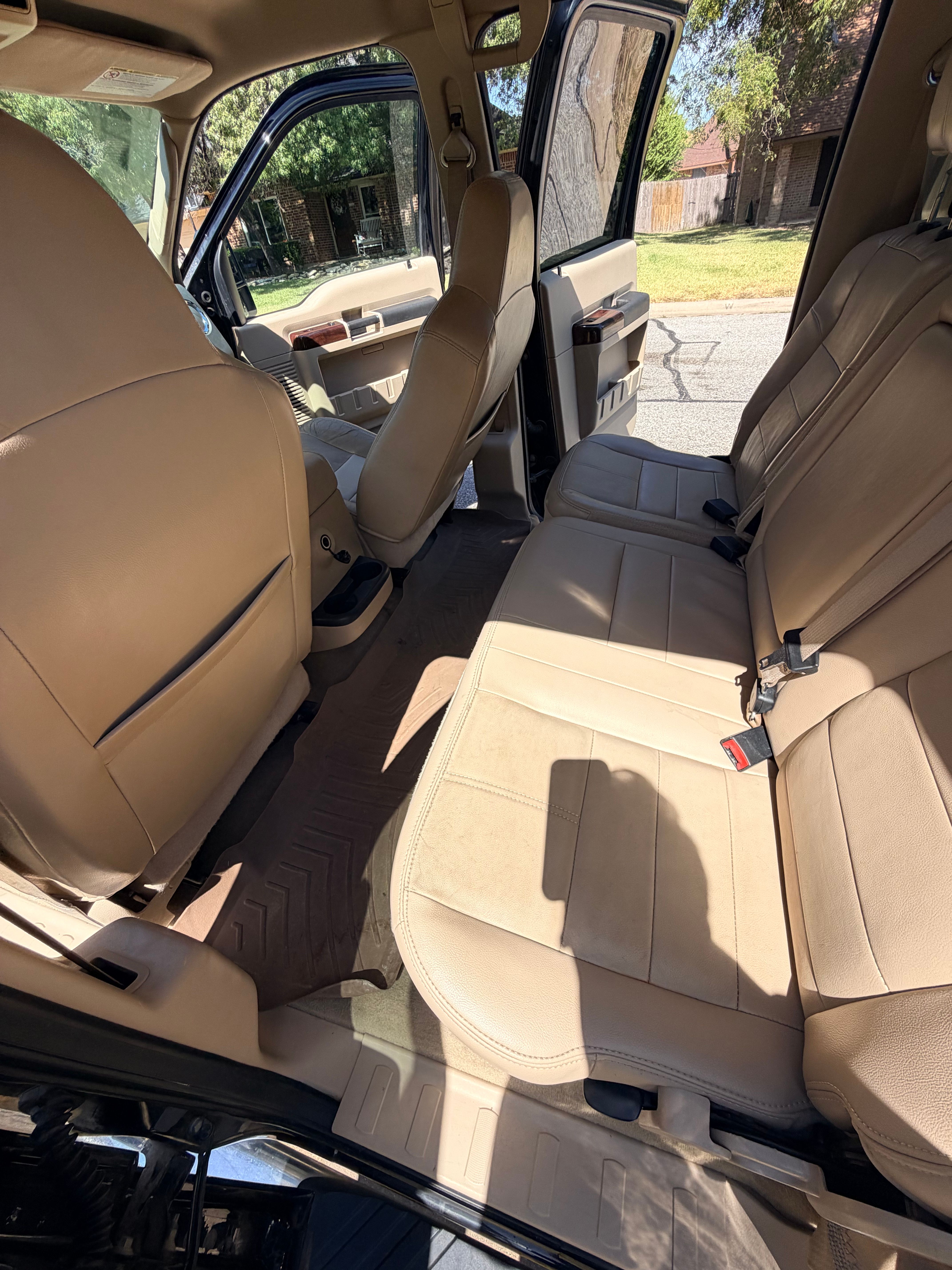 Used 2010 Ford F350 Lariat RWD image 19