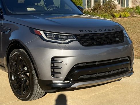 Used 2021 Land Rover Discovery S R-Dynamic image 8