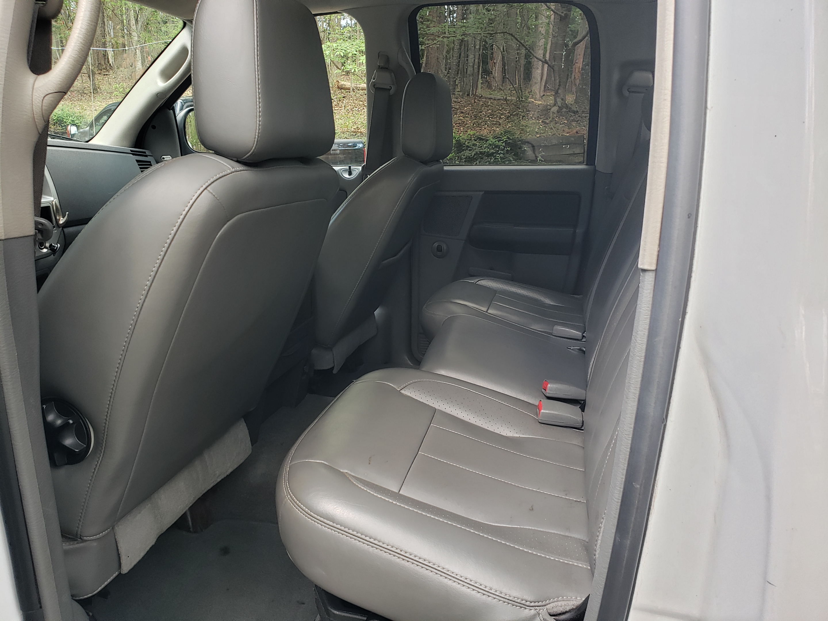 Used 2006 Dodge Ram 2500 Truck Laramie AWD/4WD image 12
