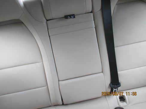 Used 2018 Mercedes-Benz CLA 250 4MATIC image 22