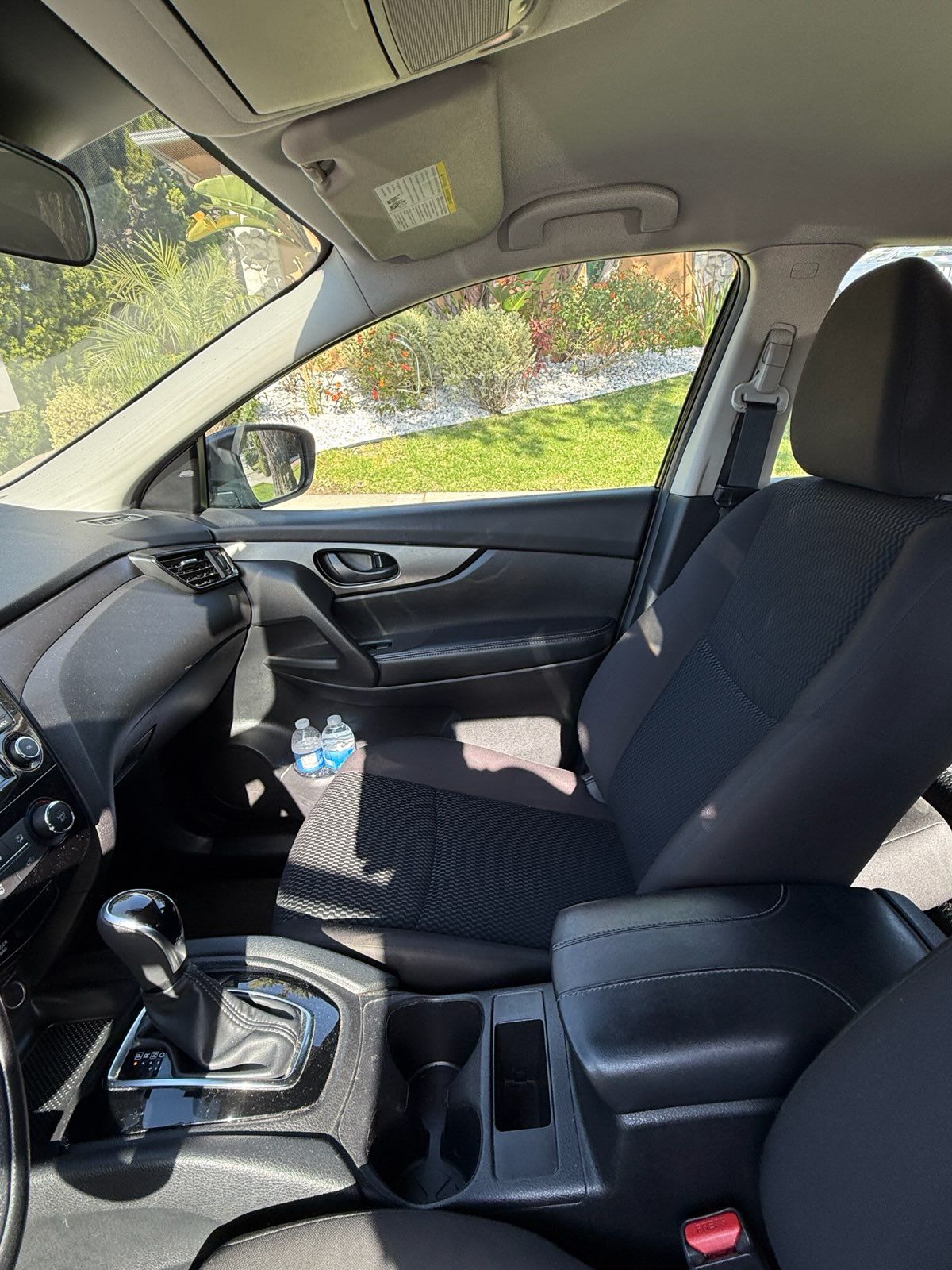 Used 2020 Nissan Rogue Sport S FWD image 10