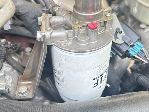 Used 2015 GMC Sierra 2500 Denali w/ Duramax Plus Package image 11