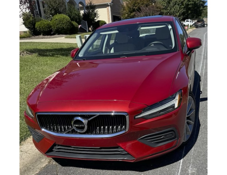 Used 2020 Volvo S60 T6 Momentum AWD/4WD image 4