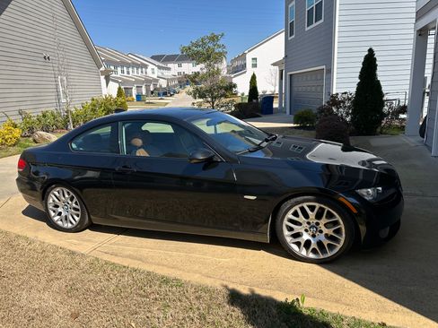 Used 2009 BMW 328i 328i Coupe 2D image 9