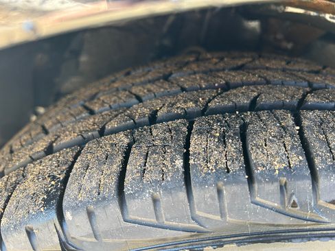 Used 2017 Toyota Camry XLE w/ Moonroof Package image 23