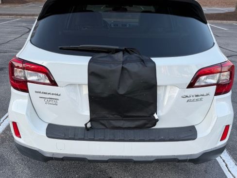 Used 2015 Subaru Outback 2.5i Limited image 6