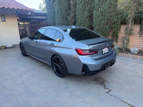 Used 2023 BMW M340i w/ Shadowloine Package image 4