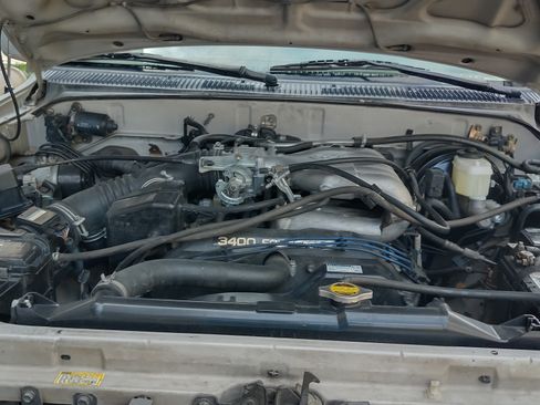 Used 1996 Toyota 4Runner SR5 RWD image 6