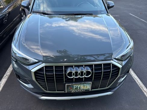 Used 2020 Audi Q3 2.0T Premium w/ Convenience Package AWD/4WD image 10