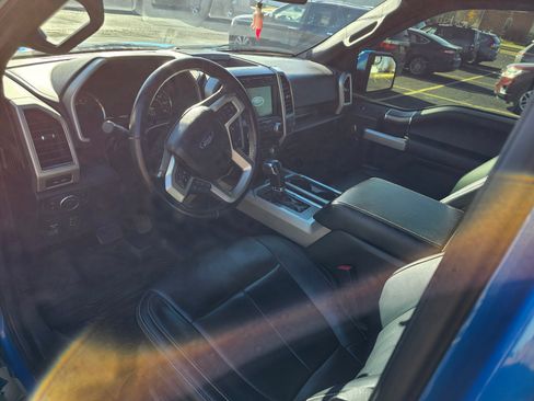 Used 2020 Ford F150 Lariat w/ Equipment Group 502A Luxury image 10